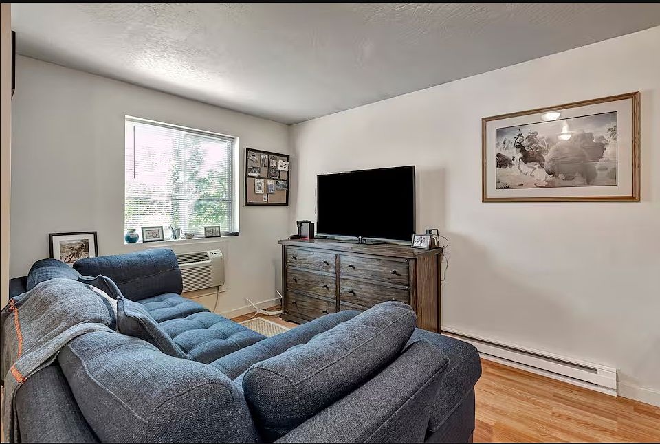 1st image of 1565 S Grant St APT B