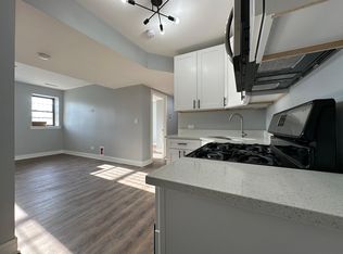 2957 W Division St #0, Chicago, IL 60622