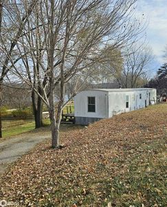 14866 Route V64, Douds, IA, 52551