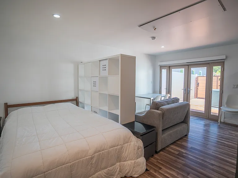 2021 Euclid Ave #1-A — Photo 6