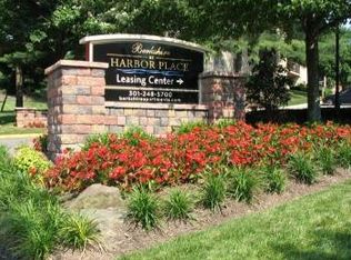 902 Palmer Rd APT 1, Fort Washington, MD 20744