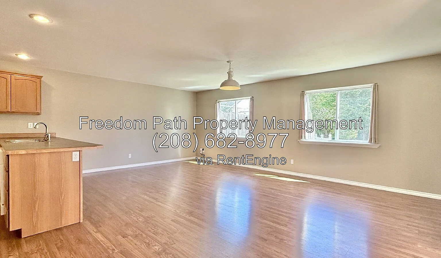 3 bed, 2.0 bath, 1617 sqft, $2,295 — Photo 4