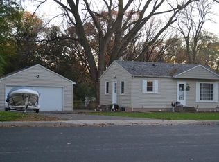 714 Ione Ave NE, Spring Lake Park, MN 55432