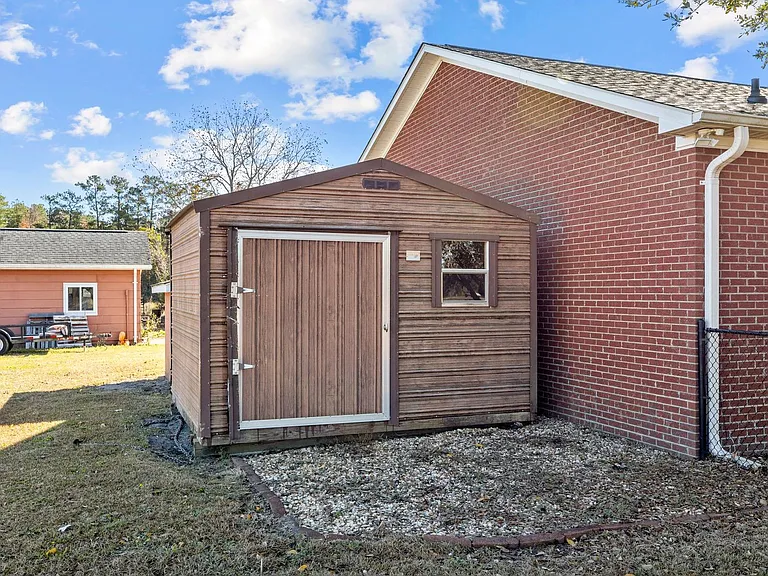 4015 Freedom Way — Photo 11