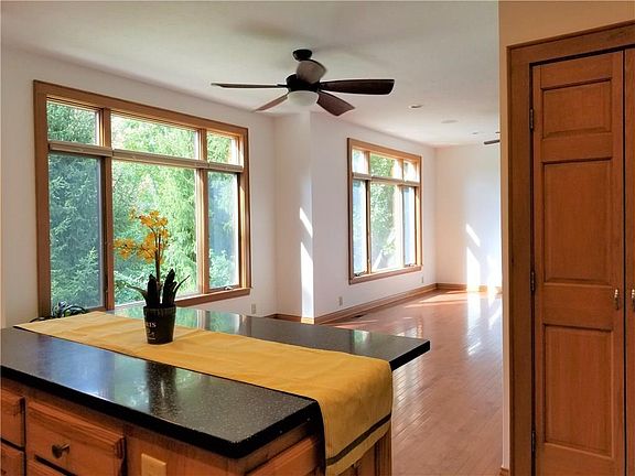 5th image of 2309 E Corsican Cir
