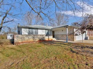 1501 N Rockwood Blvd, Mulvane, KS 67110