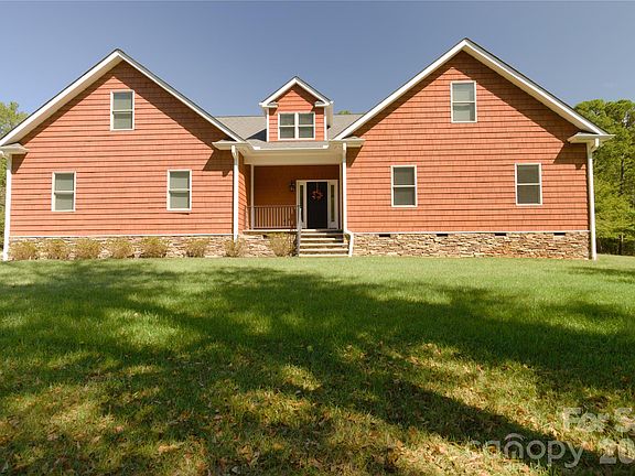 2nd image of 15027 Beatties Ford Rd