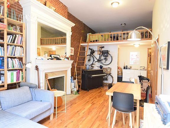 2nd image of 318 W 105th St #2AA
