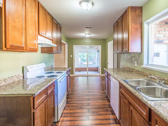 5th image of 7468 Red Willow St