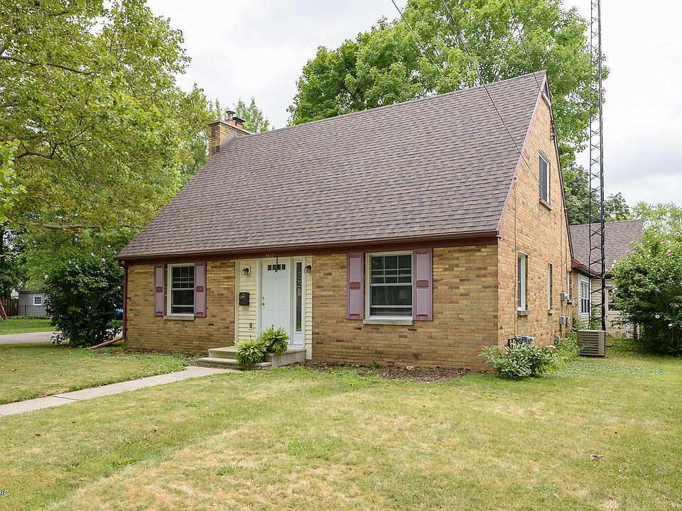 1st image of 1122 Vassar Dr