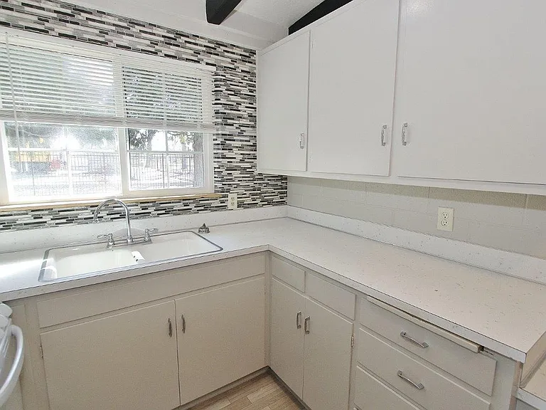 607 Harrison St #4 — Photo 7