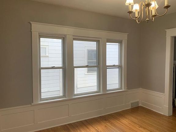 2nd image of 338 Huntington Ave Floor 2