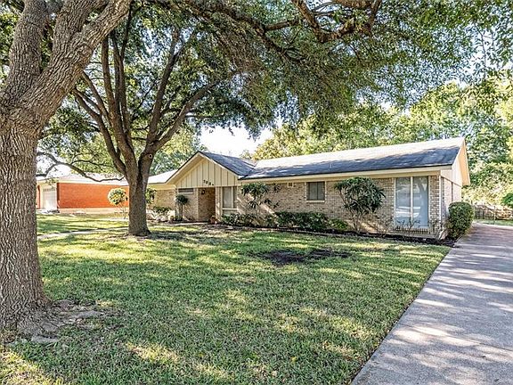 2nd image of 708 Falcon Dr