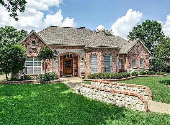 2nd image of 1507 California Ln