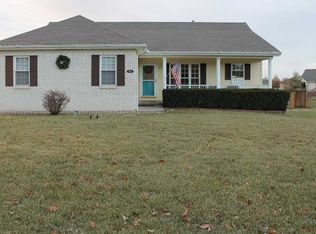 3002 Clarendon Rd, Sedalia, MO 65301