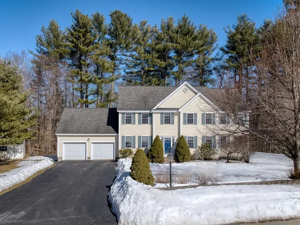 4 Lindsey Ln, Westford, MA 01886