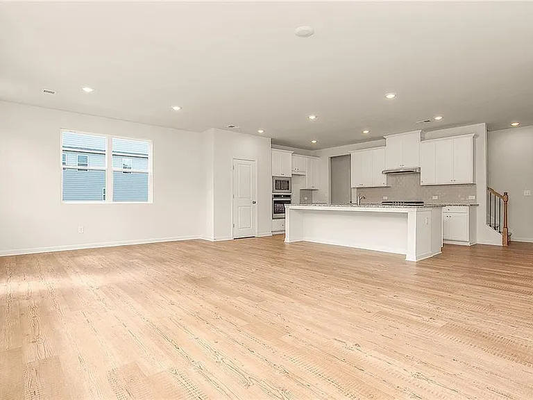 410 Point Place Dr — Photo 11