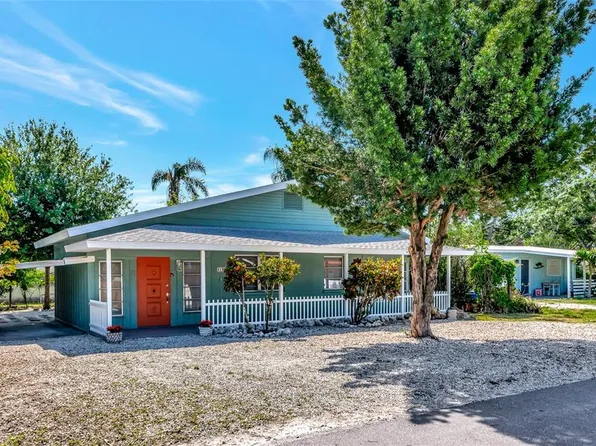 4105 Rockefeller Ave, Sarasota, FL 34231