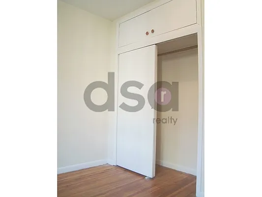 Rented by DSA Realty | media 7