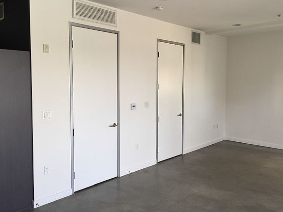3rd image of 1030 N Alvarado St APT 208