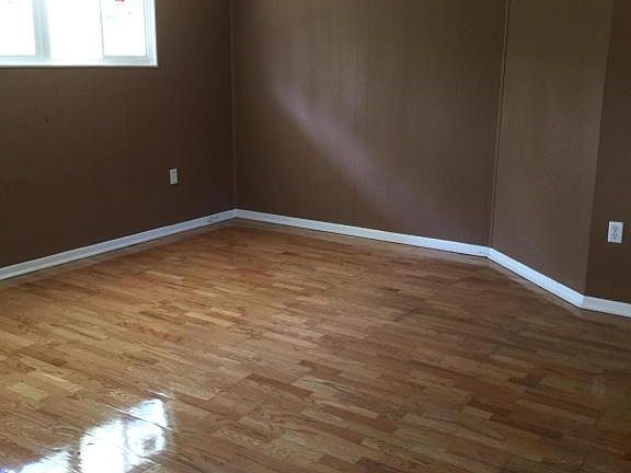 2nd image of 4909 Branch Ln