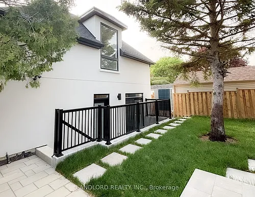 104 Frankdale Ave #GARDEN Photo 1 104 Frankdale Ave #GARDEN Photo 1
