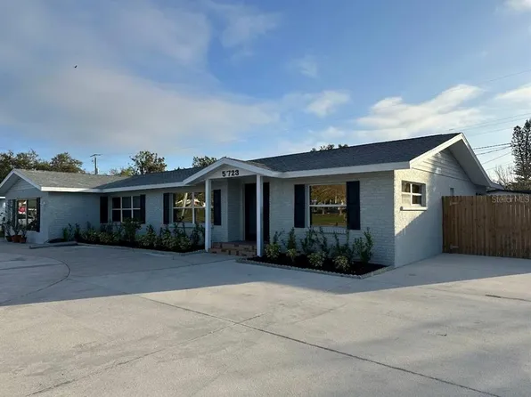 5723 26th St W, Bradenton, FL 34207