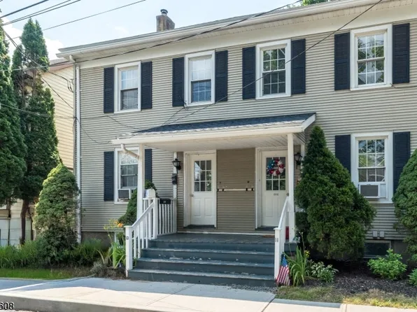 11 S Harrison St #B, Frenchtown, NJ 08825