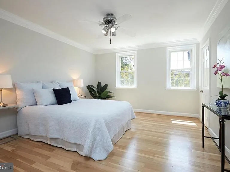 3614 S Taylor St — Photo 7