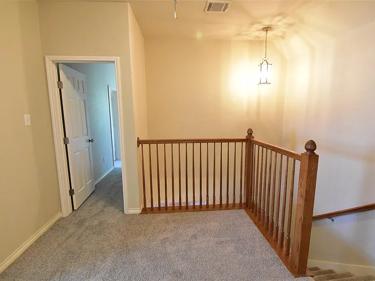 7993 Crampton Ln — Photo 15
