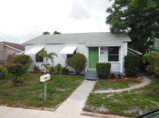 809 N C St, Lake Worth, FL 33460