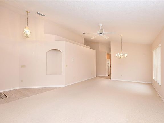 3rd image of 5158 Hook Hollow Cir