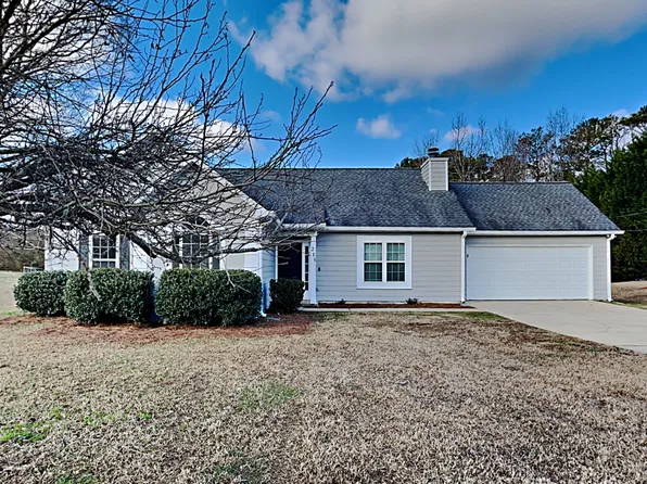 215 Shamrock Way, Newnan, GA 30263