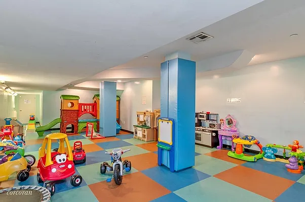 Sold by Corcoran | media 14