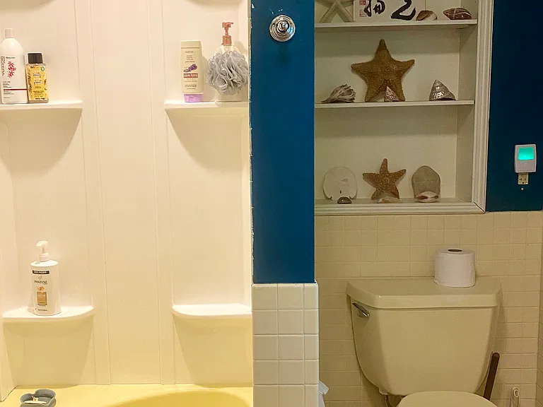 80 College St #1 — Photo 15