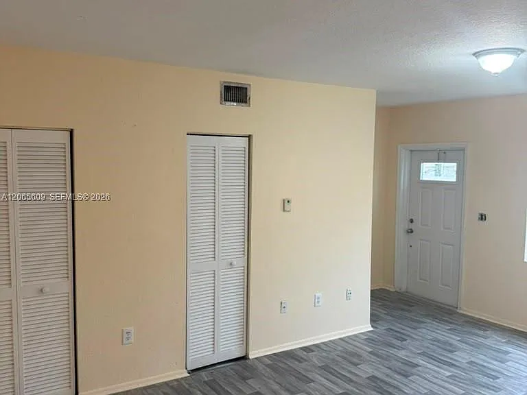 8453 NW 5th Ave #8453 — Photo 7
