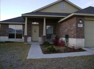 207 Crowfoot Dr, Killeen, TX 76548