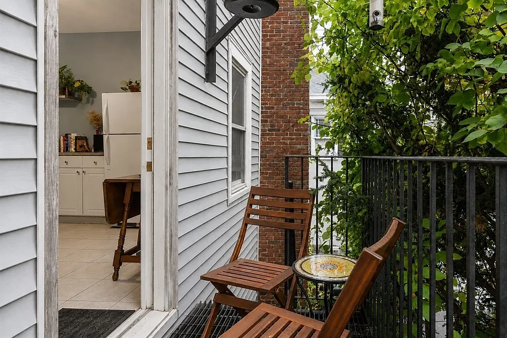 1 bed, 1.0 bath, 500 sqft, $2,500 — Photo 4