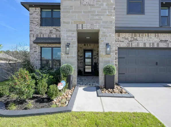 1626 Happy Valley St, Montgomery, TX 77316