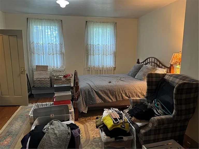 149 S Franklin St — Photo 12