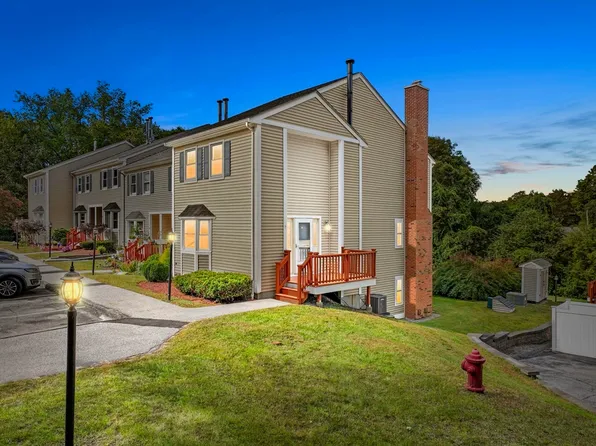 24 Charles St Unit 7, Douglas, MA 01516