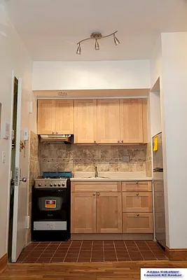 Rented by Adjina Dekidjiev, LREB | media 65