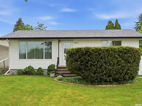 1019 McMillan AVENUE, Saskatoon, SK S7L 2T9