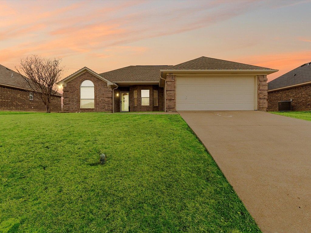 127 Chambers Creek Cir, Maypearl, TX 76064 Zillow
