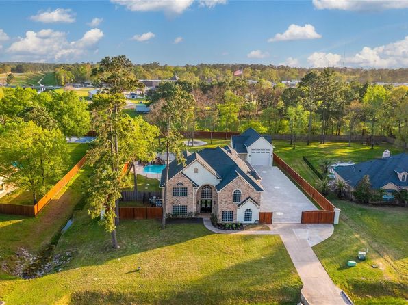 30003 W Legends Trail Dr, Spring, TX 77386