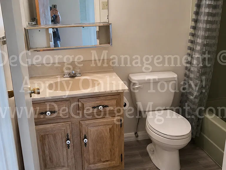 411 Madison St #1 — Photo 13