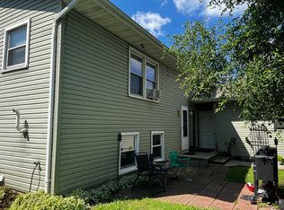 347 Stanley Ct #349, Neenah, WI 54956