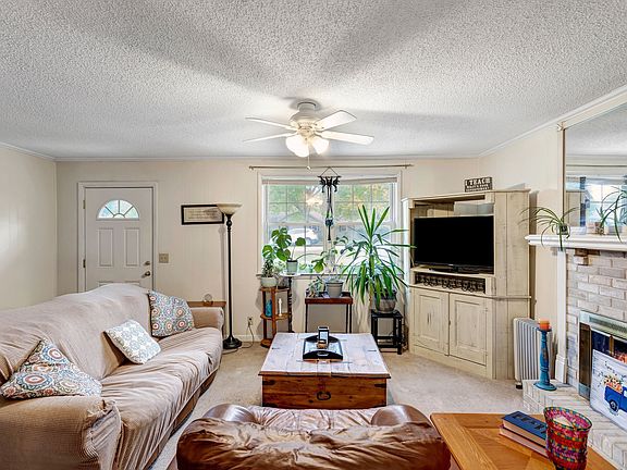 5th image of 4007 Westwood Dr