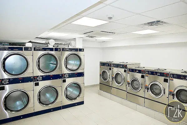 Rented by Realty 2000 Corp | media 23