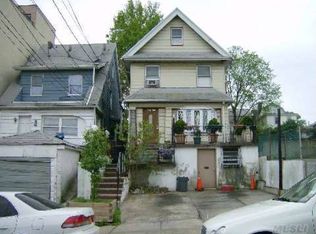 11214 38th Ave, Corona, NY 11368